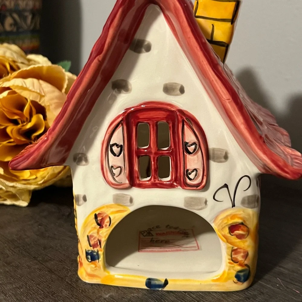 Clayworks WELCOME Candle House - Picture 3 of 4